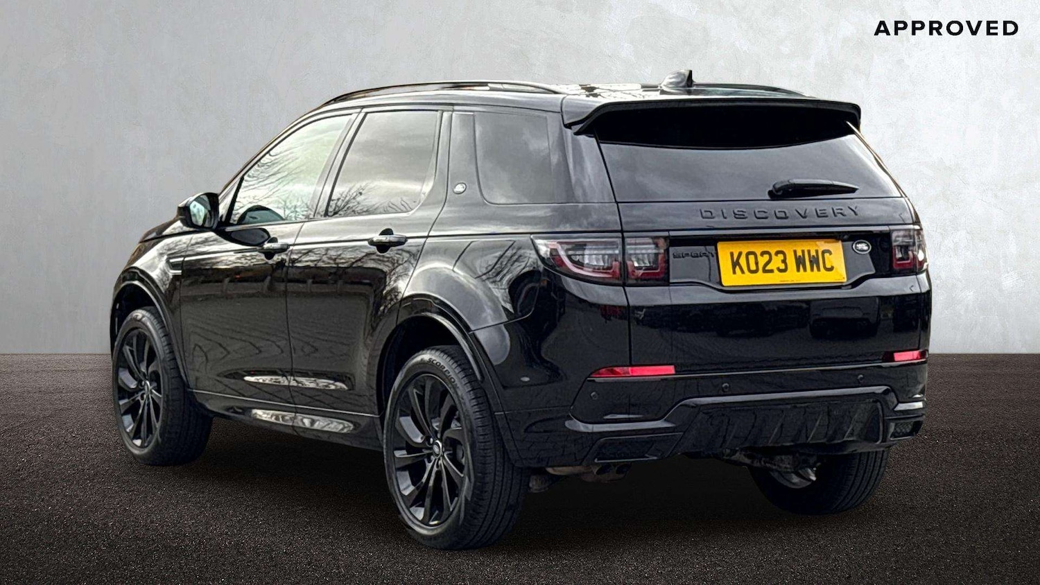 Used Land Rover Discovery Sport 2023 for sale - 76488129: Photo 2
