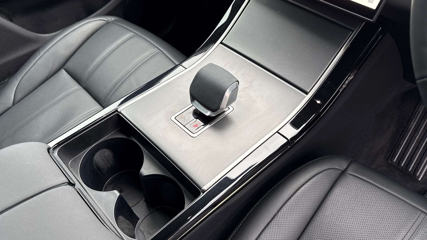 Used Land Rover Range Rover Evoque 2024 for sale - 76978785: Photo 13