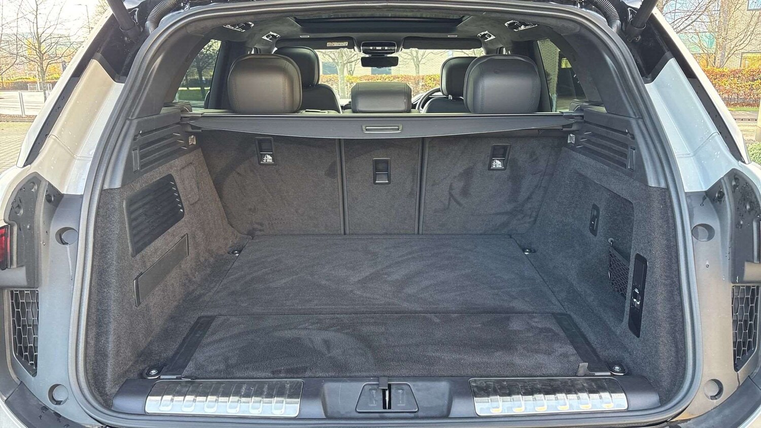 Used Land Rover Range Rover Sport 2024 for sale - 76169970: Photo 10