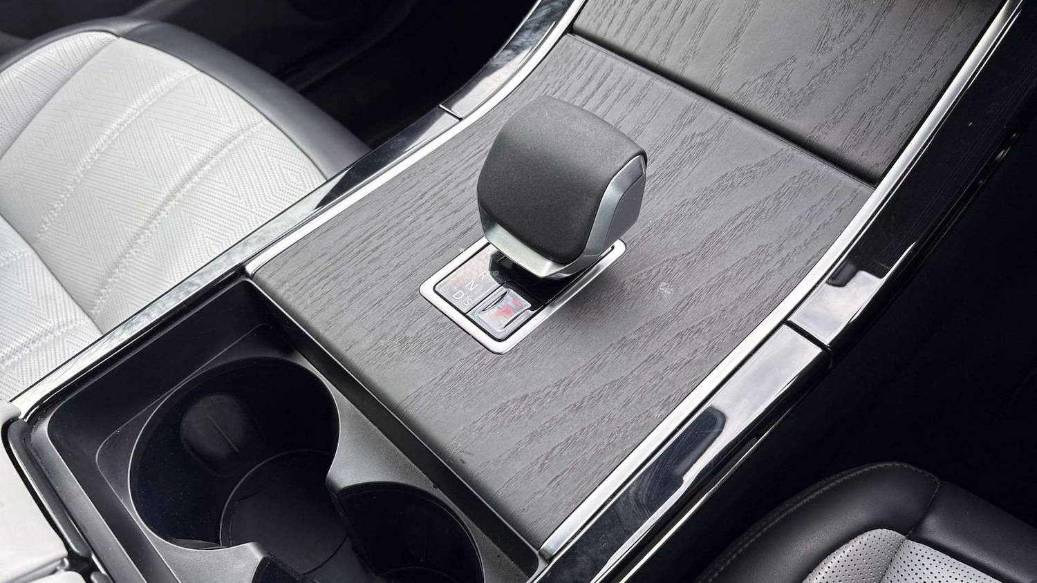 Used Land Rover Range Rover Evoque 2024 for sale - 77674631: Photo 13