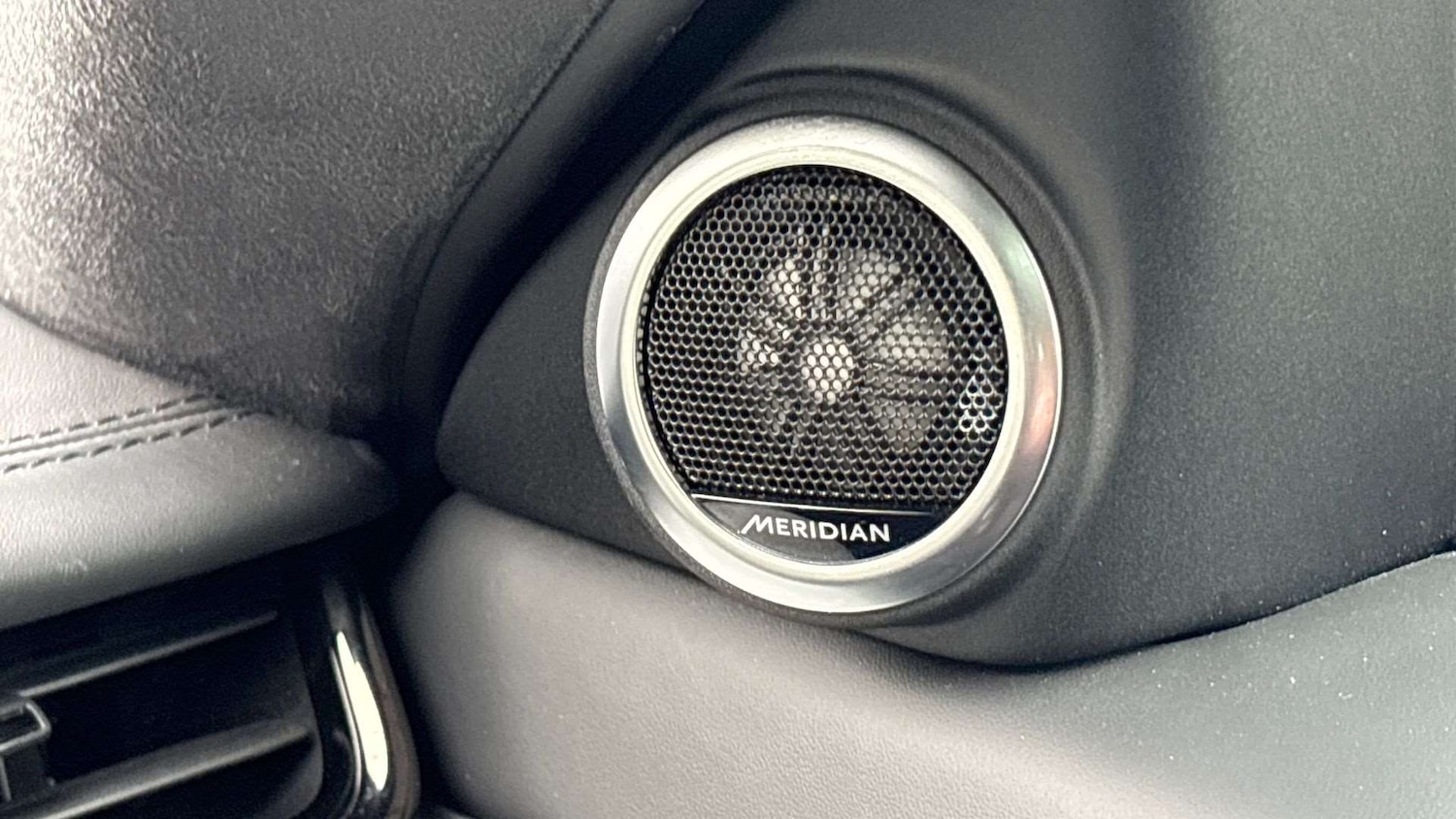 Used Land Rover Range Rover Evoque 2024 for sale - 77674631: Photo 24