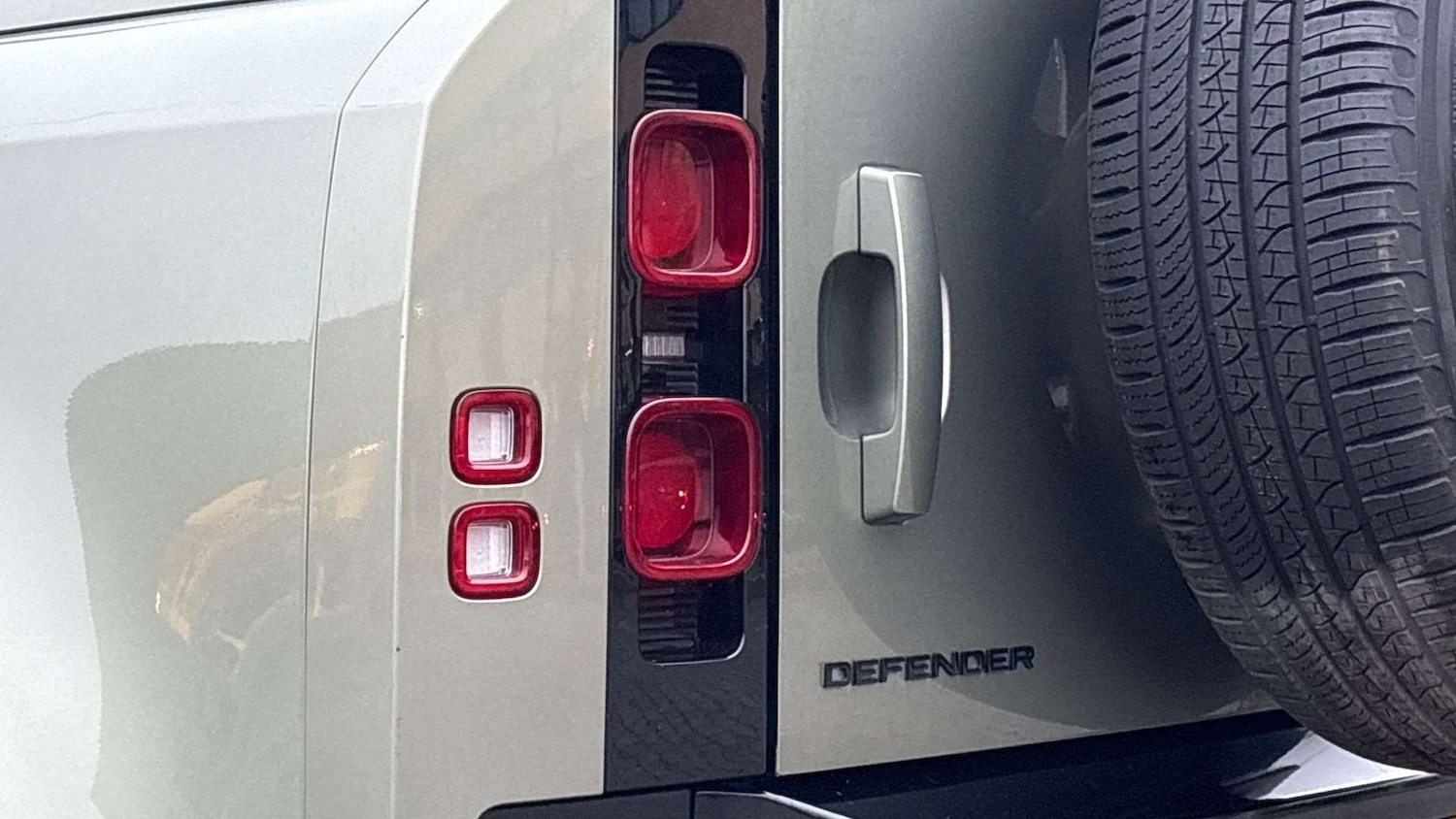 Used Land Rover Defender for sale - 76761149: Photo 19