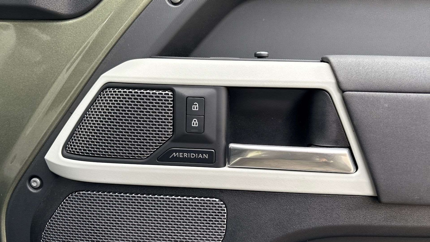 Used Land Rover Defender for sale - 76761149: Photo 24