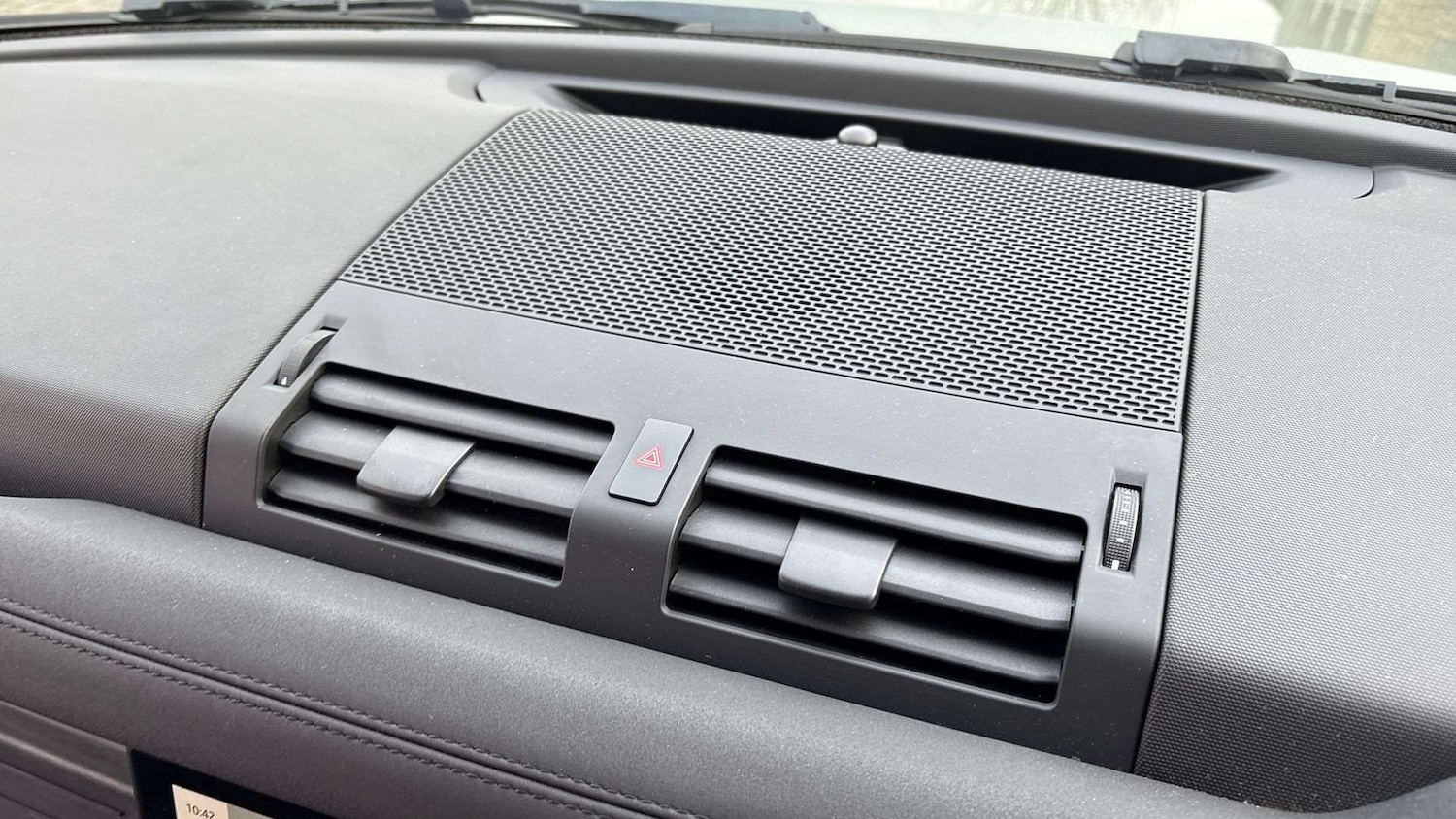 Used Land Rover Defender for sale - 76761149: Photo 35