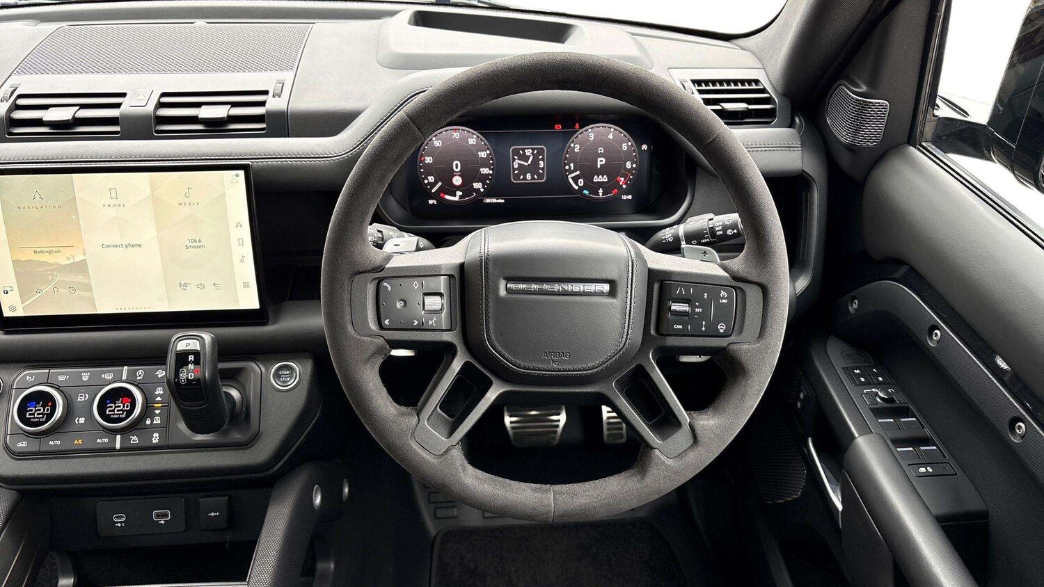 Used Land Rover Defender 2022 for sale - 77674876: Photo 15