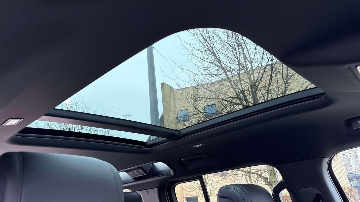 Used Land Rover Defender 2022 for sale - 77674876: Photo 21