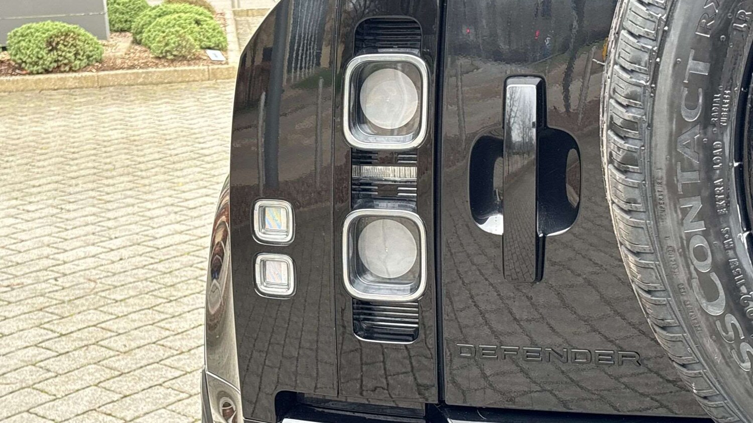 Used Land Rover Defender 2022 for sale - 77674876: Photo 26