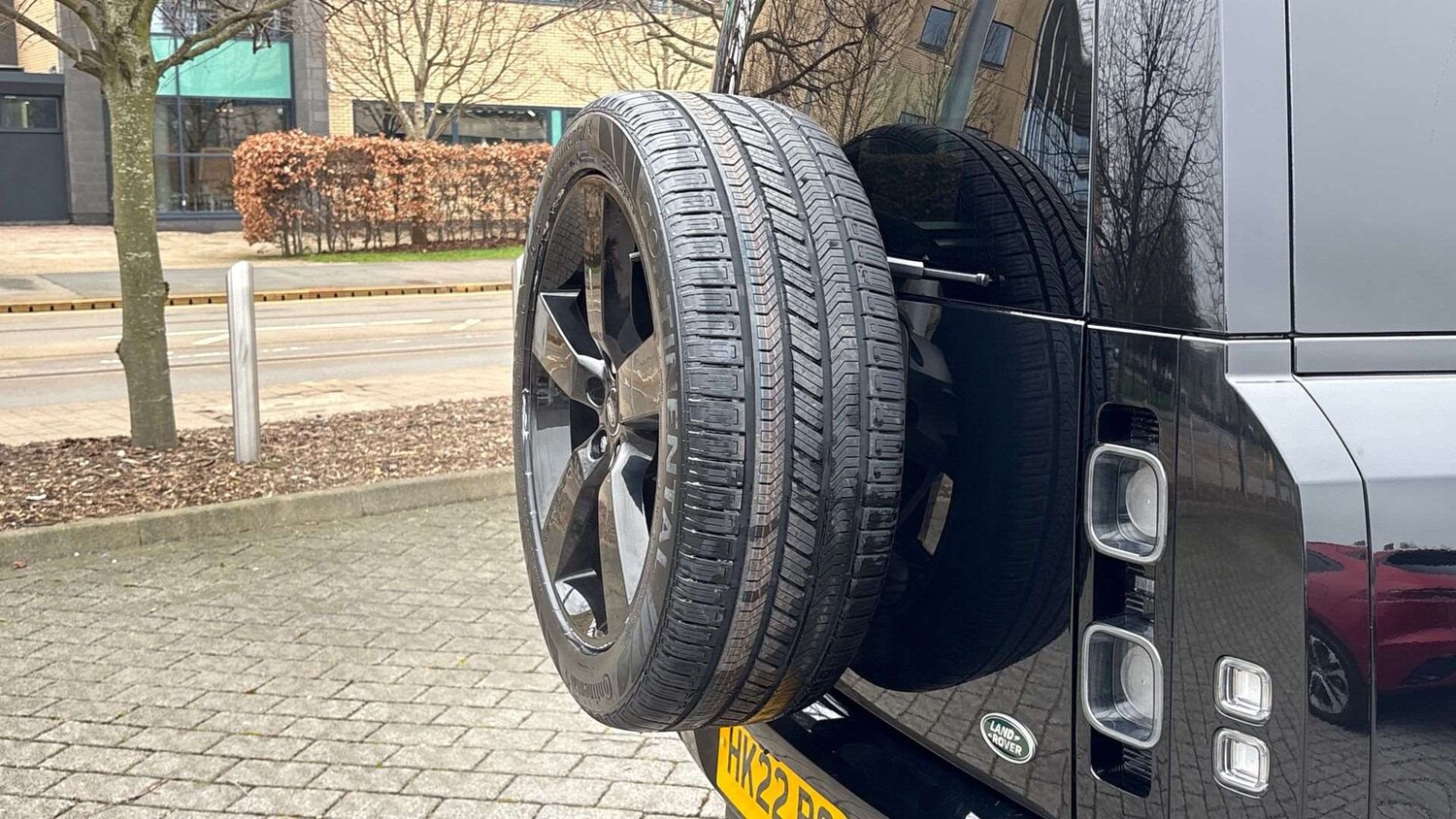 Used Land Rover Defender 2022 for sale - 77674876: Photo 32