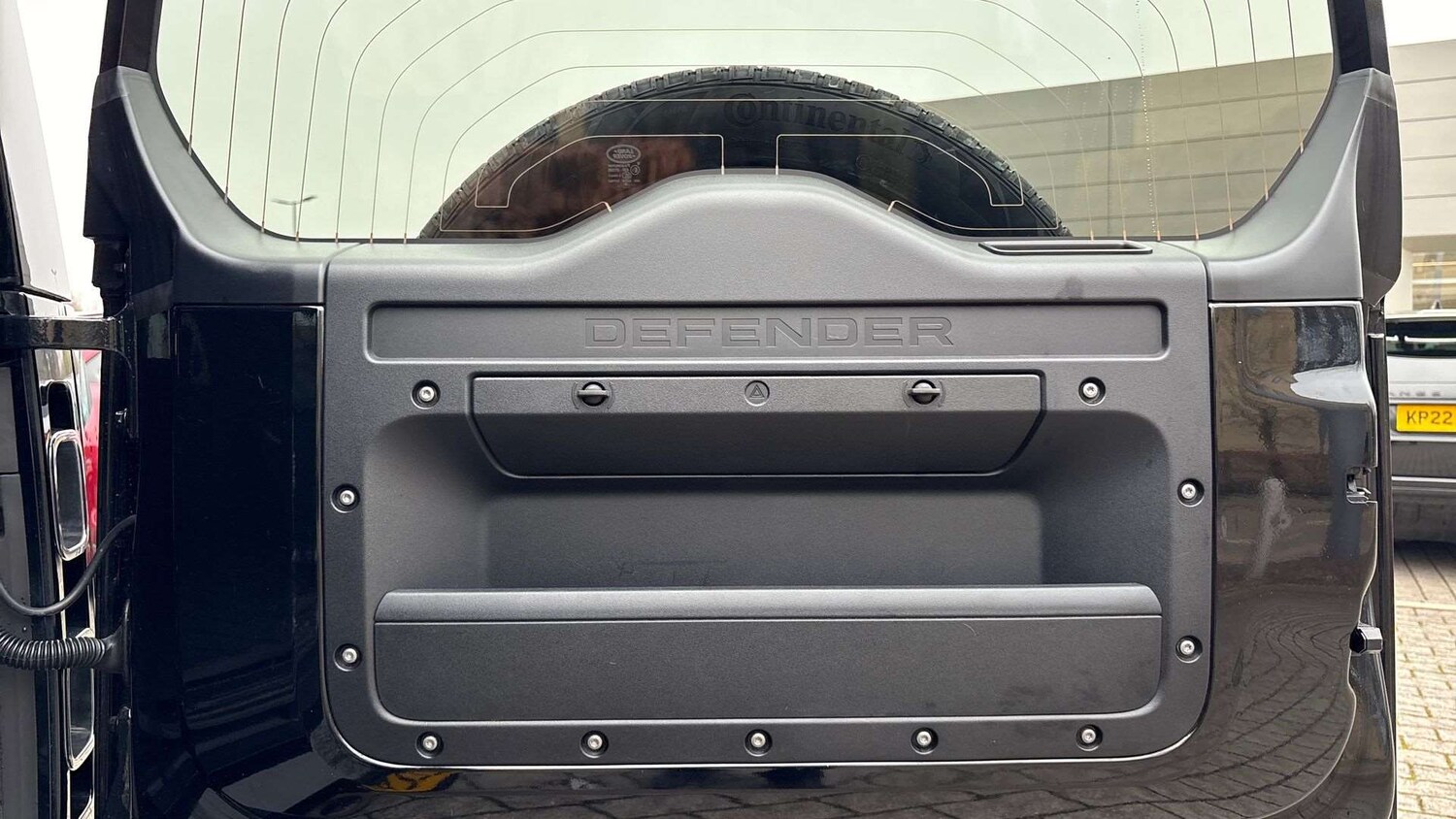 Used Land Rover Defender 2022 for sale - 77674876: Photo 33