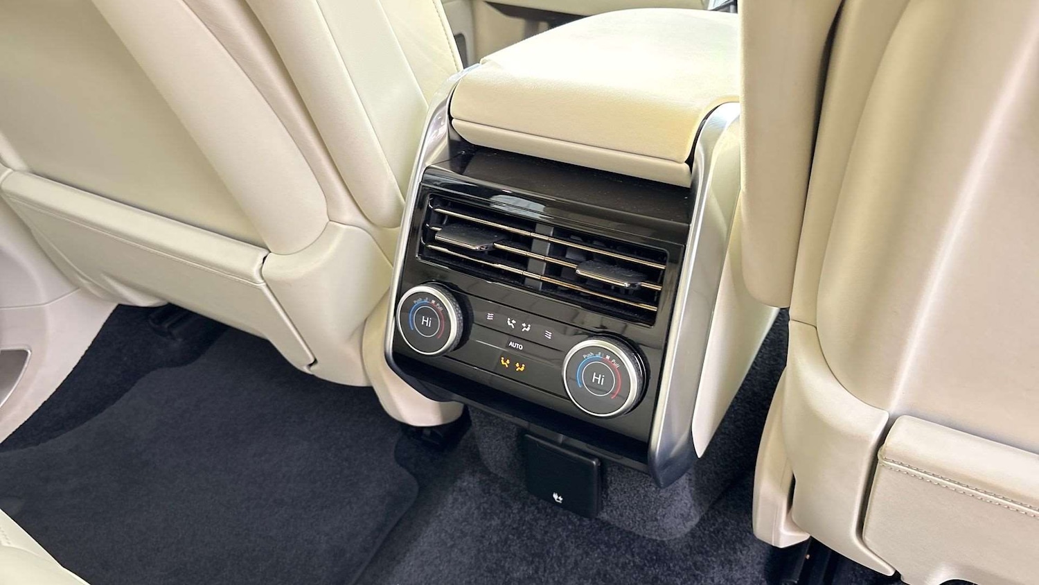 Used Land Rover Range Rover 2024 for sale - 77553105: Photo 18