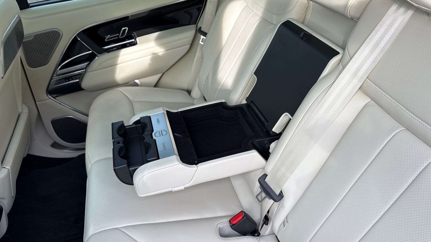 Used Land Rover Range Rover 2024 for sale - 77553105: Photo 35