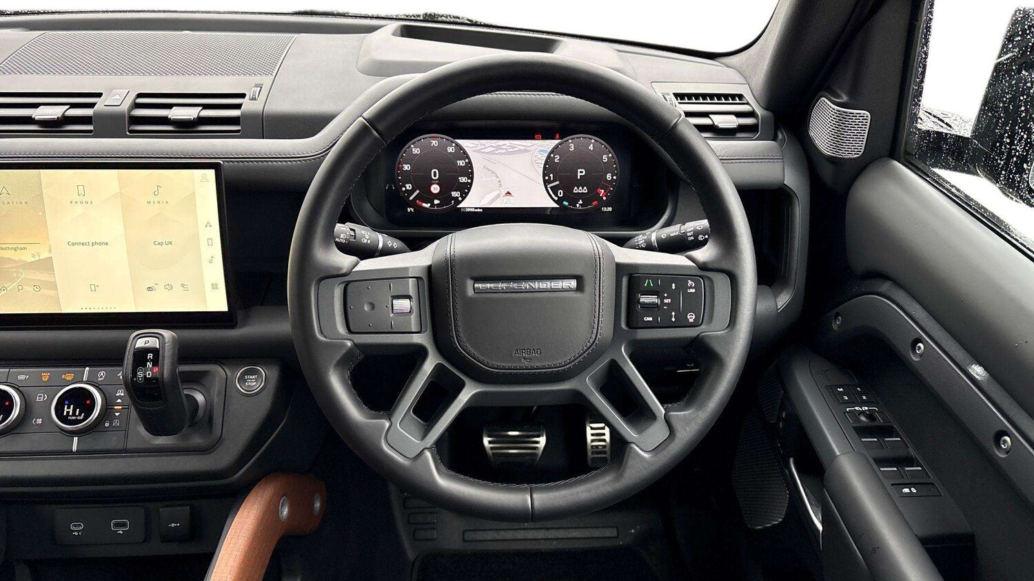 Used Land Rover Defender 2025 for sale - 77500205: Photo 15