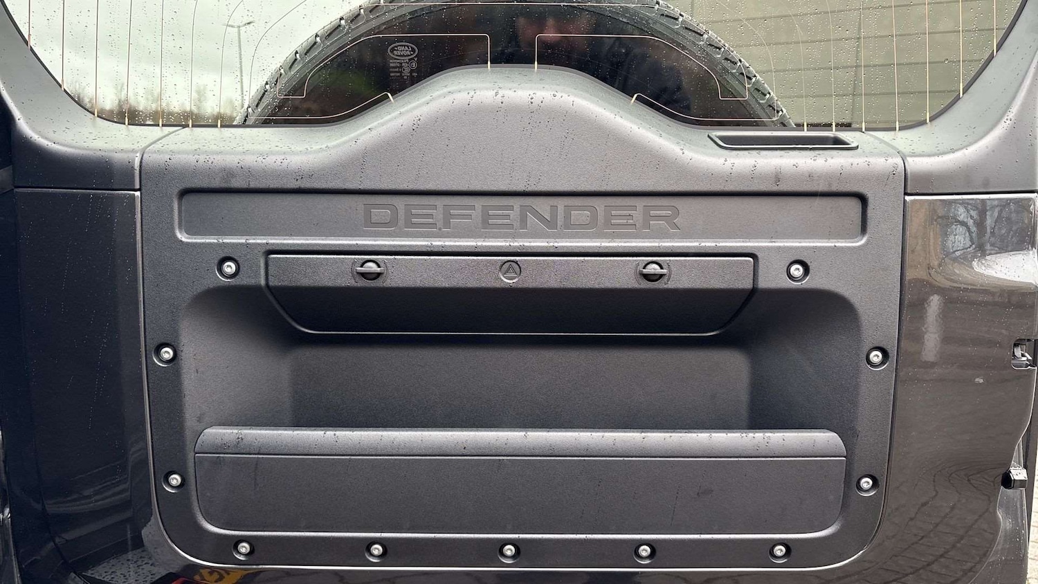 Used Land Rover Defender 2025 for sale - 77500205: Photo 31