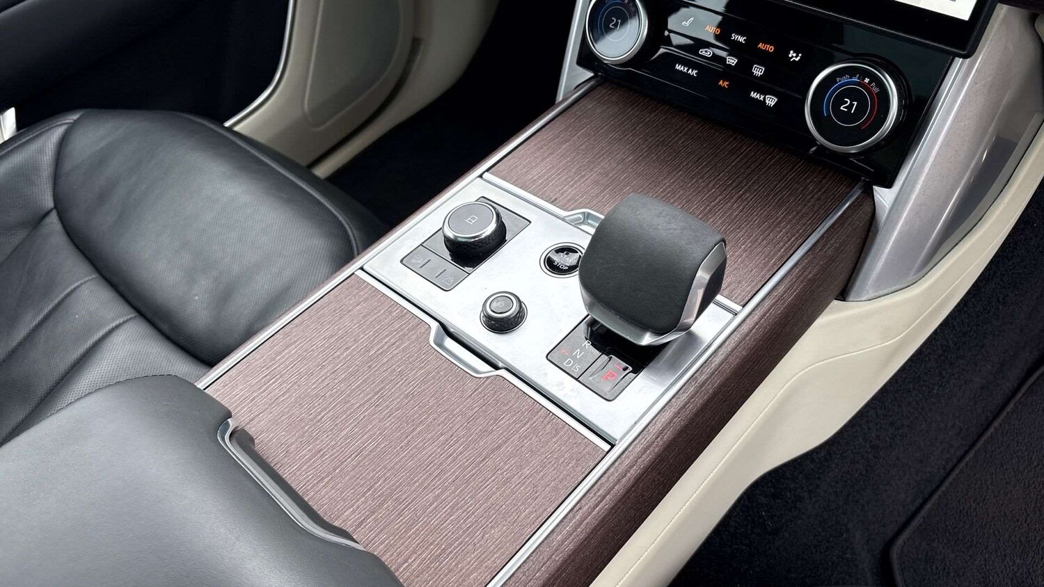 Used Land Rover Range Rover 2023 for sale - 76421034: Photo 13