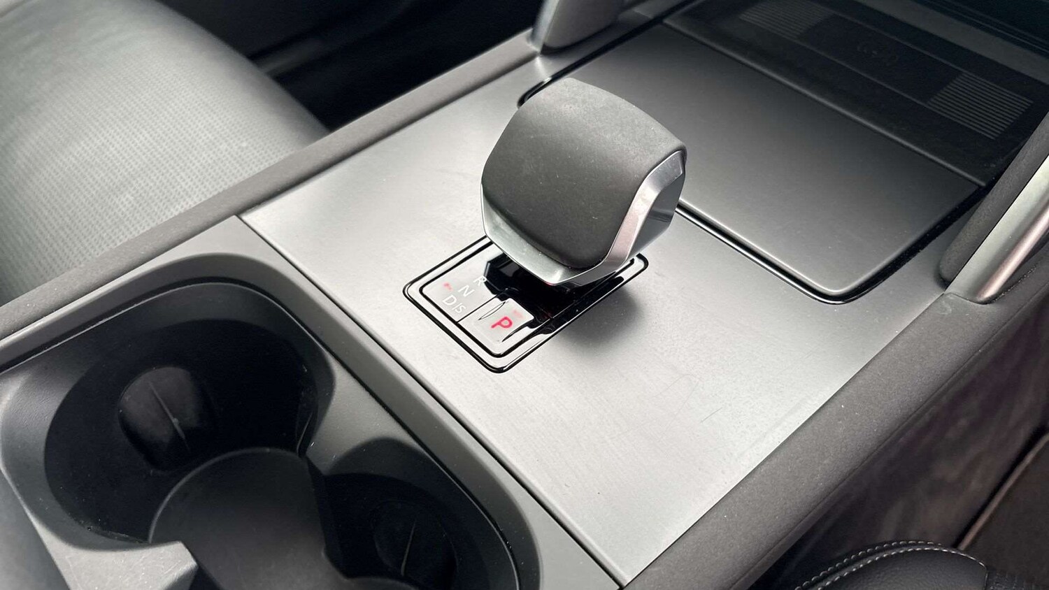 Used Land Rover Discovery Sport 2025 for sale - 75218521: Photo 13