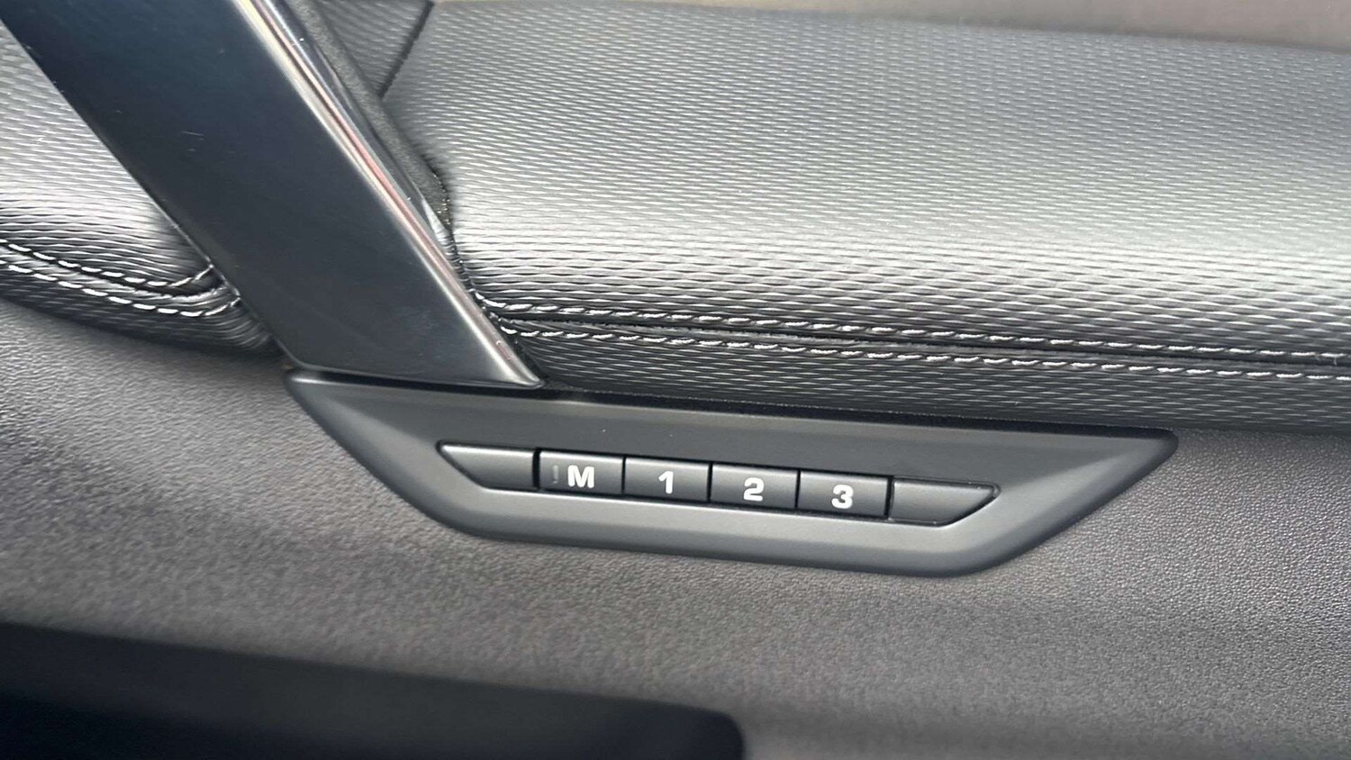 Used Land Rover Discovery Sport 2025 for sale - 75218521: Photo 34