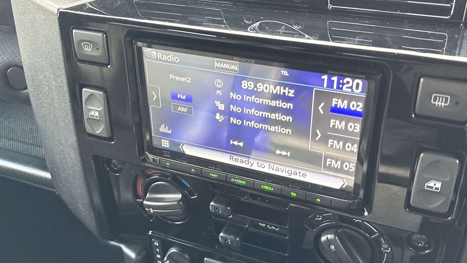 Used Land Rover Defender 90 2016 for sale - 76488028: Photo 12