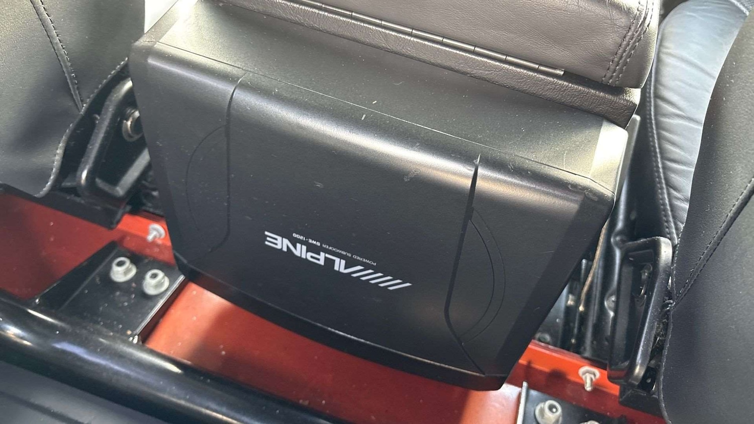 Used Land Rover Defender 90 2016 for sale - 76488028: Photo 18