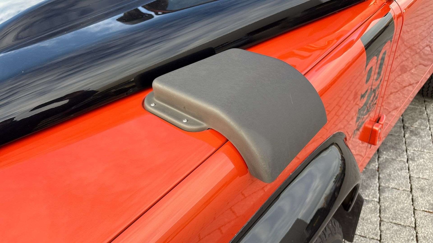 Used Land Rover Defender 90 2016 for sale - 76488028: Photo 28