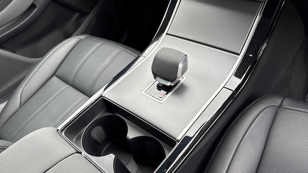 Used Land Rover Range Rover Evoque 2025 for sale - 76218252: Photo 13