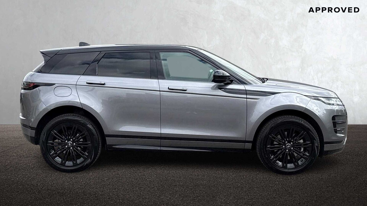 Used Land Rover Range Rover Evoque 2025 for sale - 76218252: Photo 5