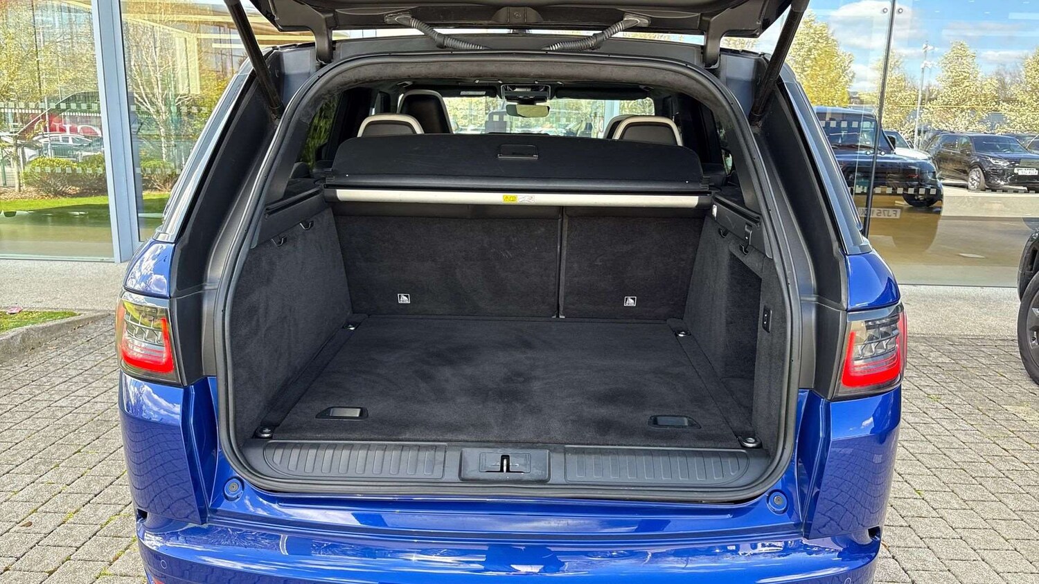 Used Land Rover Range Rover Sport 2018 for sale - 78161549: Photo 10