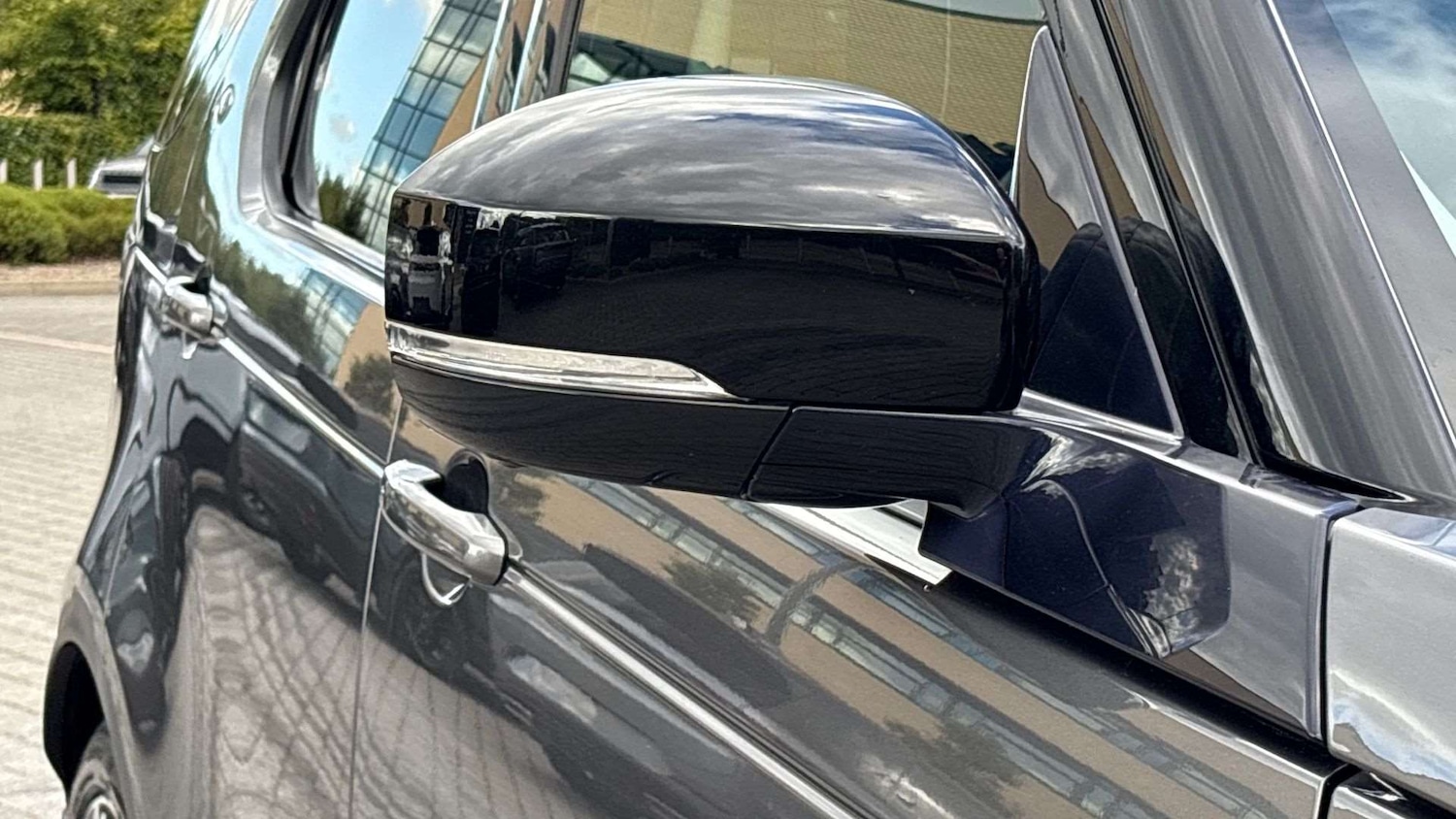 Vehicle 29