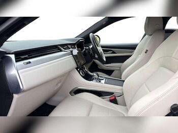 Used Jaguar F-Pace 2023 for sale - 76242444: Photo 3