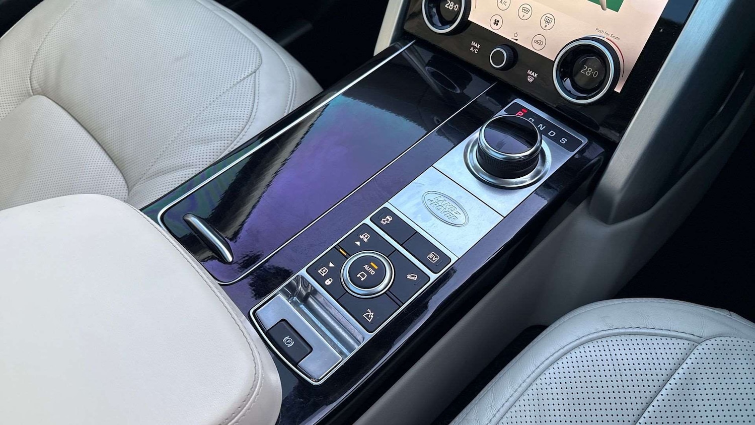 Used Land Rover Range Rover 2019 for sale - 76610675: Photo 13