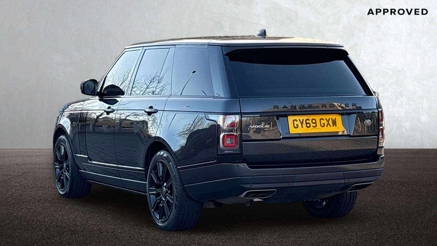 Used Land Rover Range Rover 2019 for sale - 76610675: Photo 2