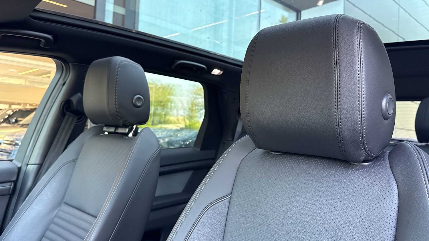 Used Land Rover Discovery Sport 2025 for sale - 76978878: Photo 22