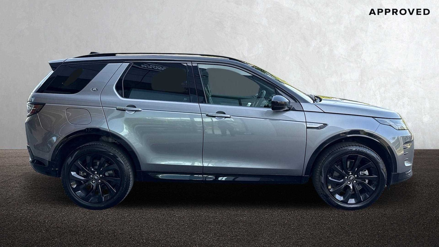 Used Land Rover Discovery Sport 2025 for sale - 76978878: Photo 5