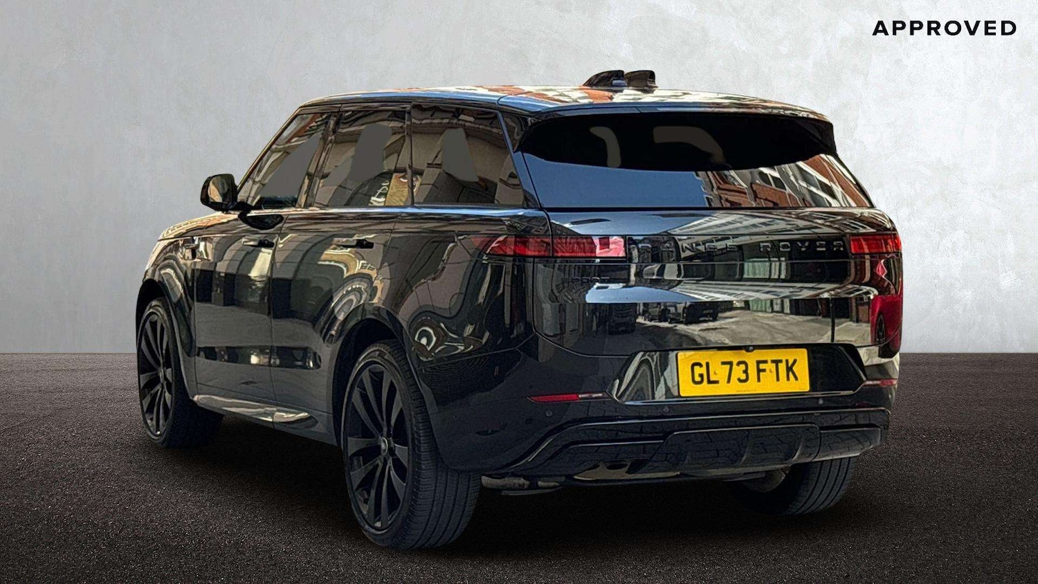 Used Land Rover Range Rover Sport 2024 for sale - 77472649: Photo 2