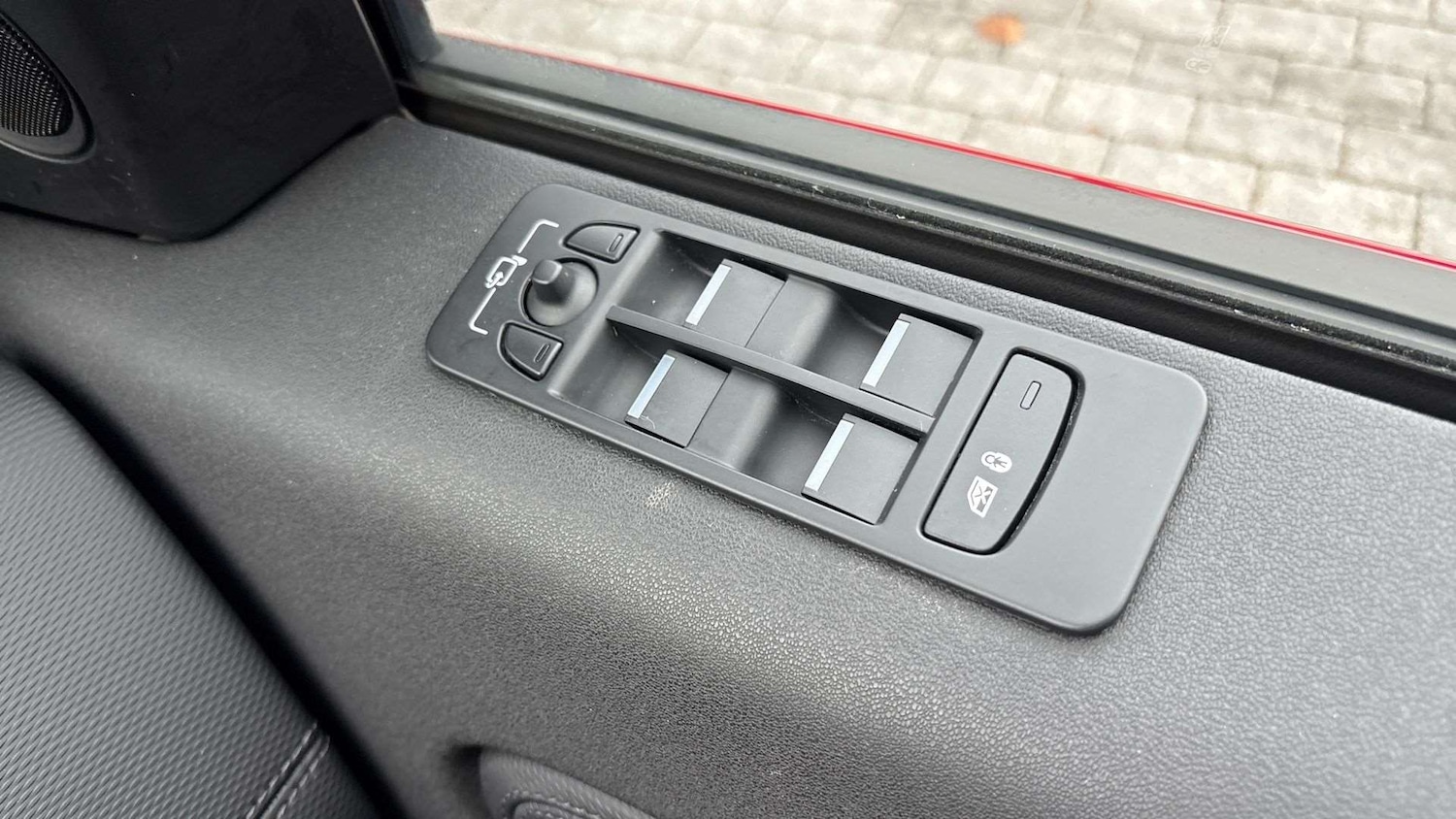 Used Land Rover Discovery Sport 2023 for sale - 76540673: Photo 25