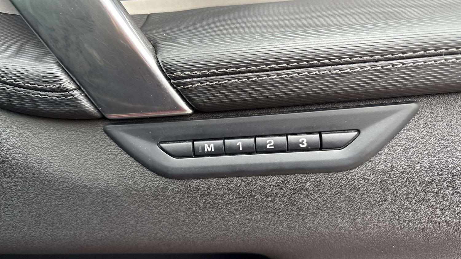 Used Land Rover Discovery Sport 2023 for sale - 76540673: Photo 33