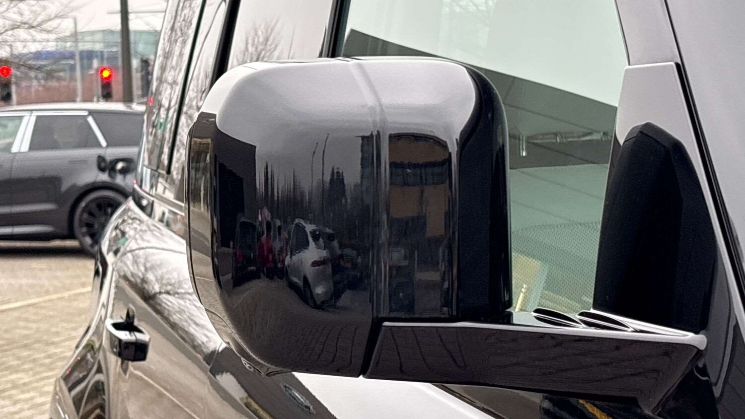 Used Land Rover Defender 2025 for sale - 77333860: Photo 30