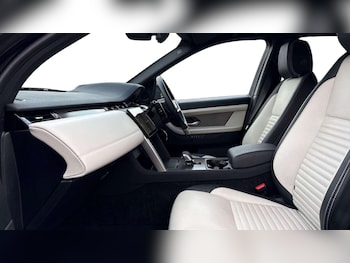 Used Land Rover Discovery Sport 2024 for sale - 78604449: Photo