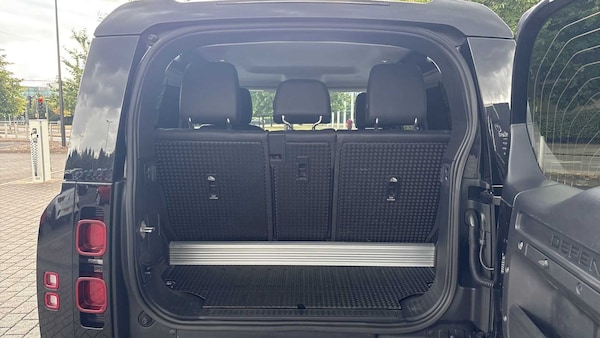 Used Land Rover Defender 2021 for sale - 75592328: Photo 10