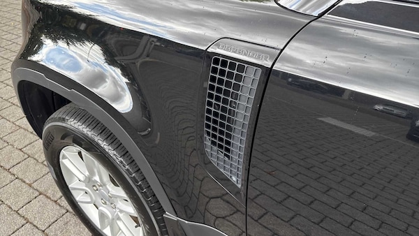 Used Land Rover Defender 2021 for sale - 75592328: Photo 20