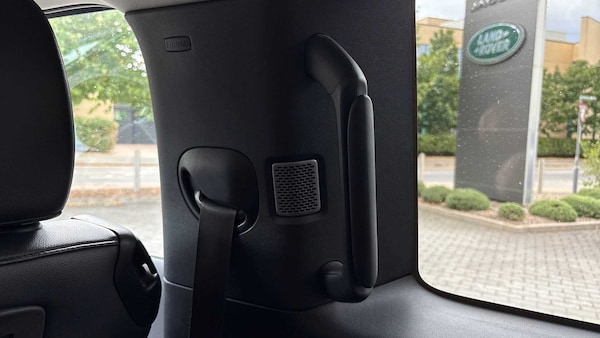 Used Land Rover Defender 2021 for sale - 75592328: Photo 33
