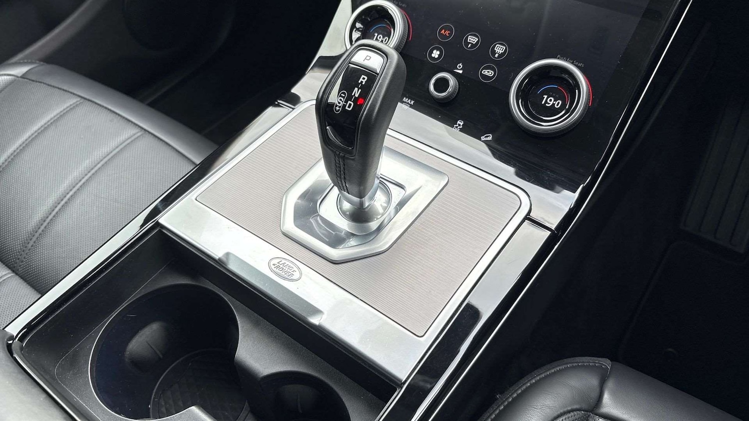 Used Land Rover Range Rover Evoque 2019 for sale - 76540746: Photo 13