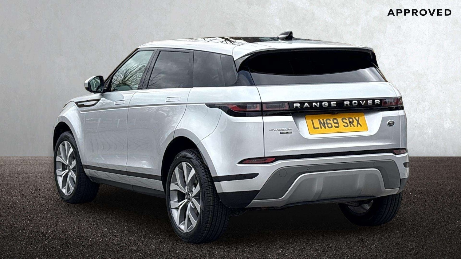 Used Land Rover Range Rover Evoque 2019 for sale - 76540746: Photo 2