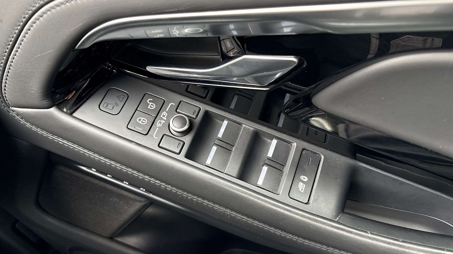 Used Land Rover Range Rover Evoque 2019 for sale - 76540746: Photo 25