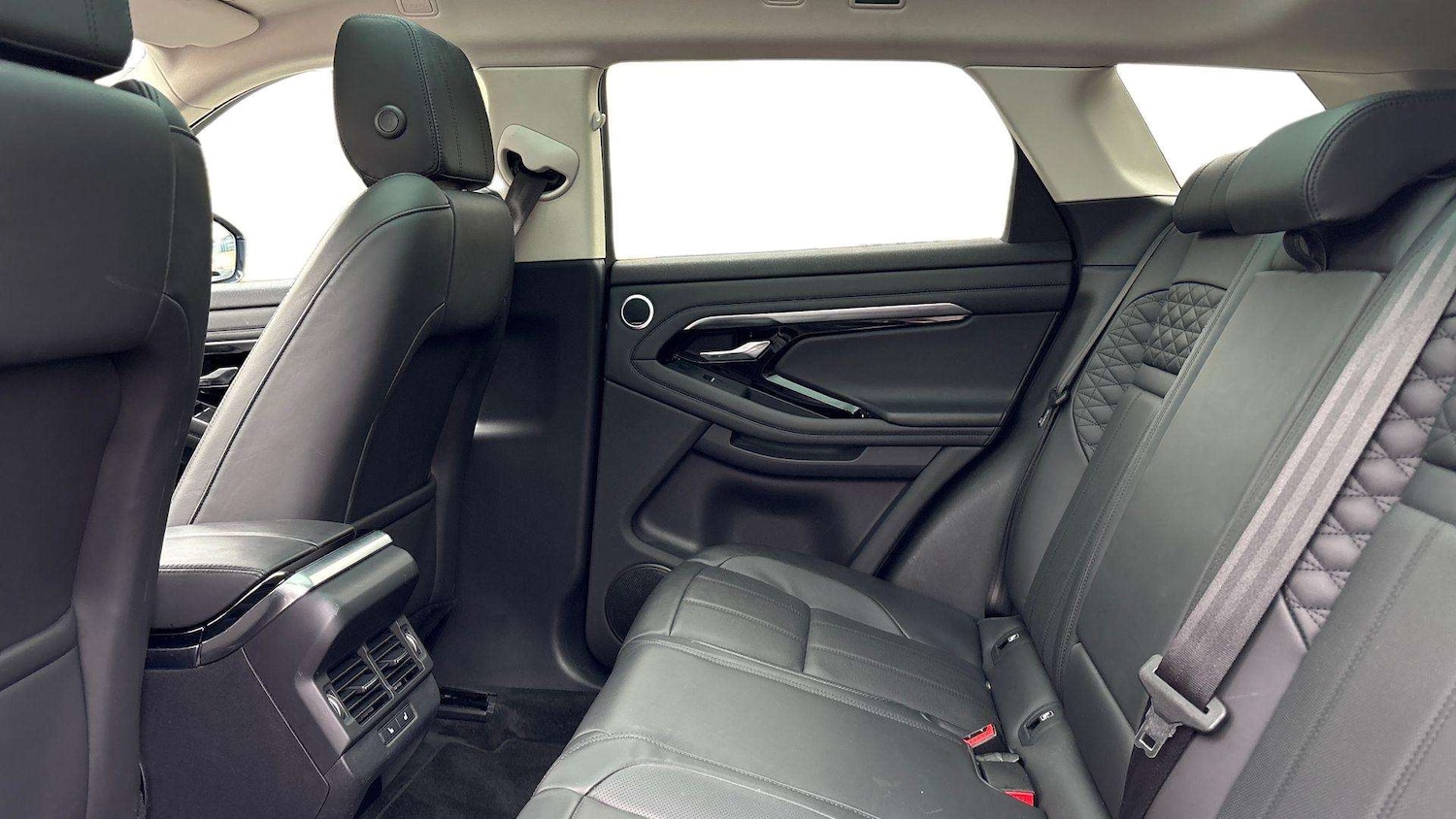 Used Land Rover Range Rover Evoque 2019 for sale - 76540746: Photo 4