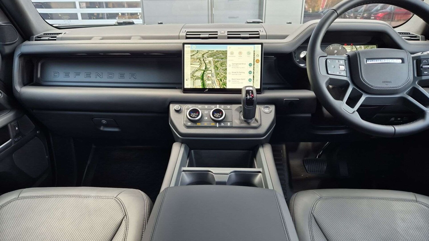 Used Land Rover Defender 2025 for sale - 77811042: Photo 14