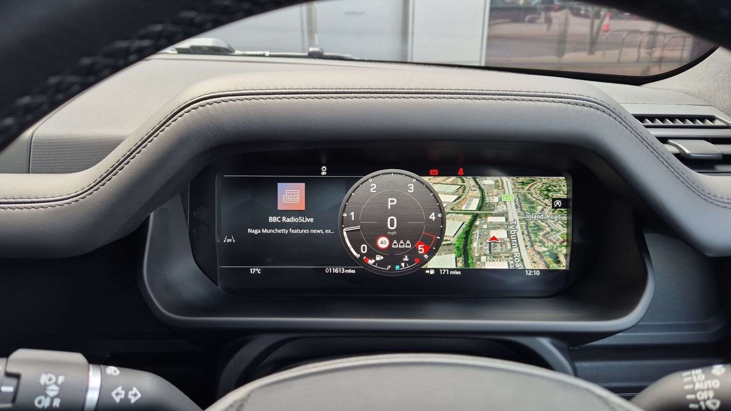 Used Land Rover Defender 2025 for sale - 77811042: Photo 16