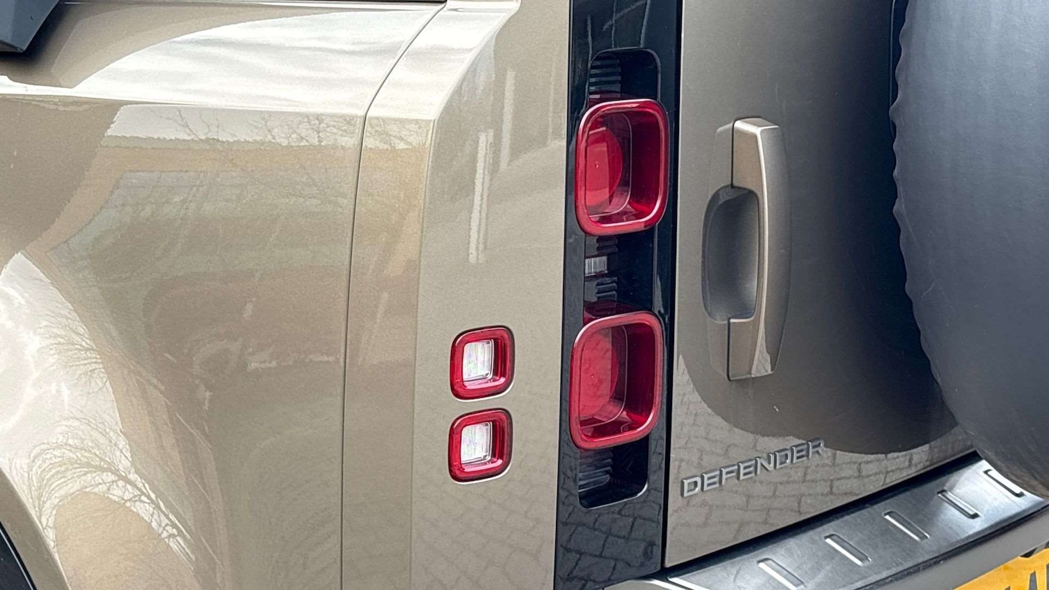 Used Land Rover Defender 2021 for sale - 77661118: Photo 19