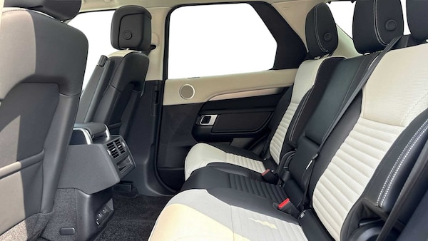 Used Land Rover Discovery 2024 for sale - 75218494: Photo 4