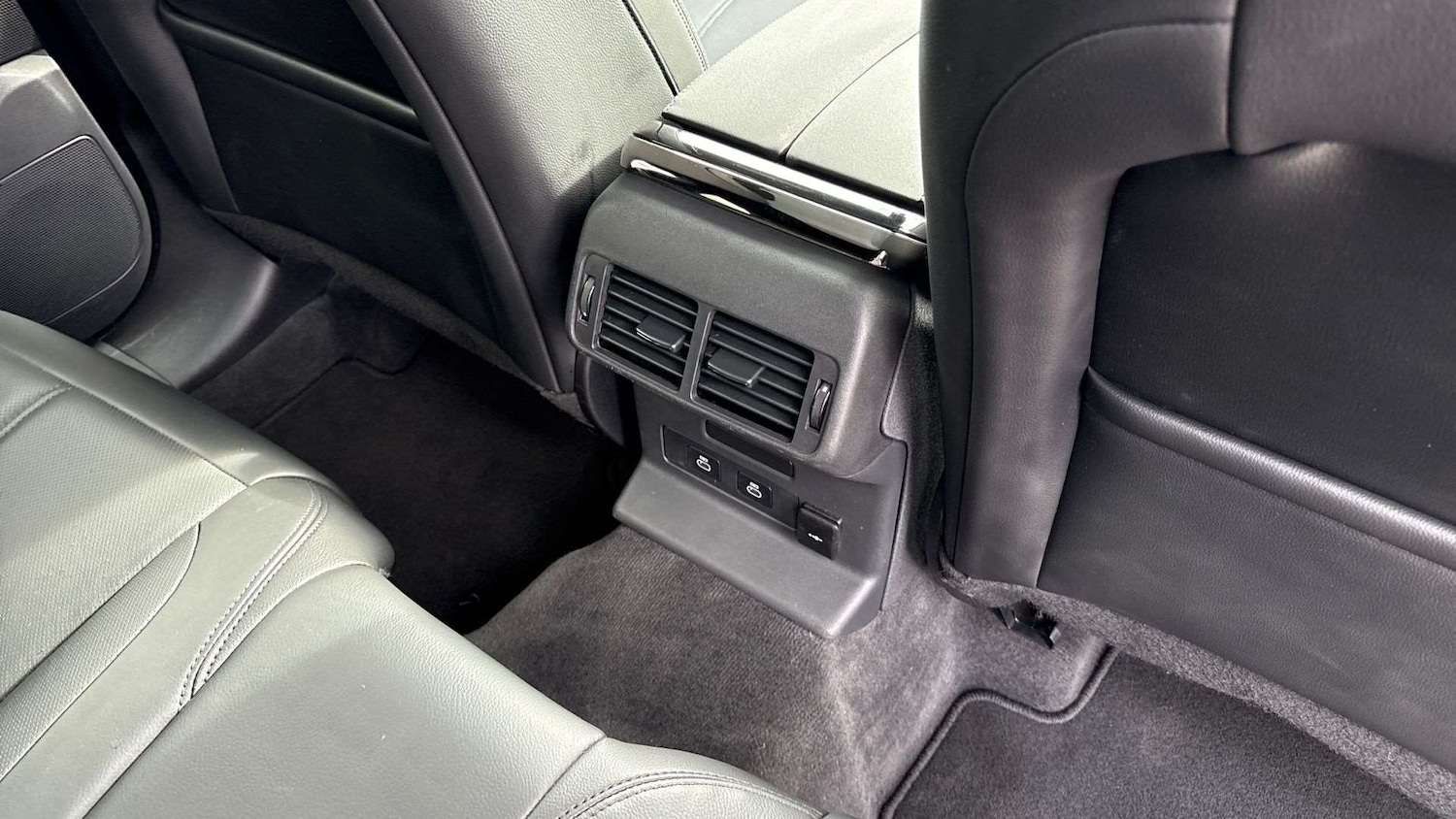 Used Land Rover Range Rover Velar 2023 for sale - 76967774: Photo 18