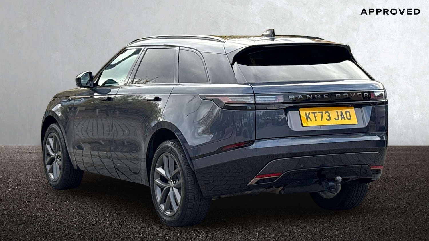 Used Land Rover Range Rover Velar 2023 for sale - 76967774: Photo 2